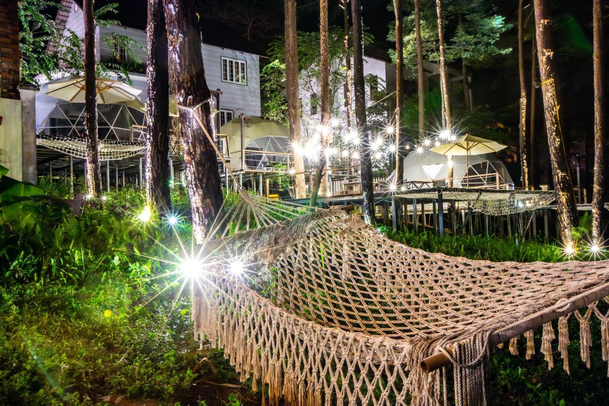 De Vivre Homestay Mang Den Kon Von Kla Luaran gambar